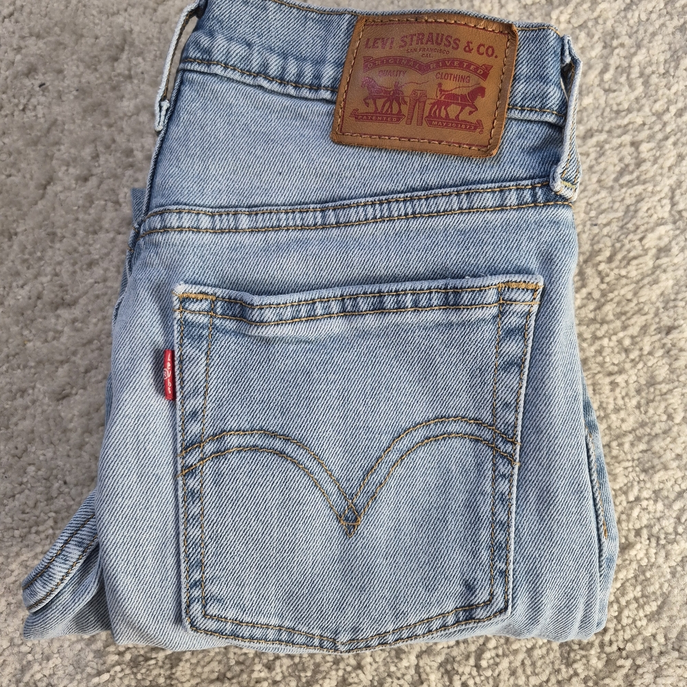 Levi's Light Blue Women's Jeans